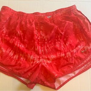 Nike Shorts Women’s XL Pink Tie Dye Dri-Fit Running Breathable Gym Athletic